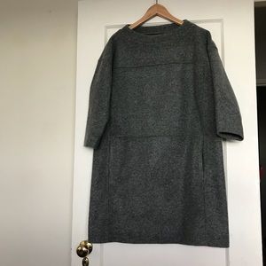 Madewell gray felt minimal, boxy dress.